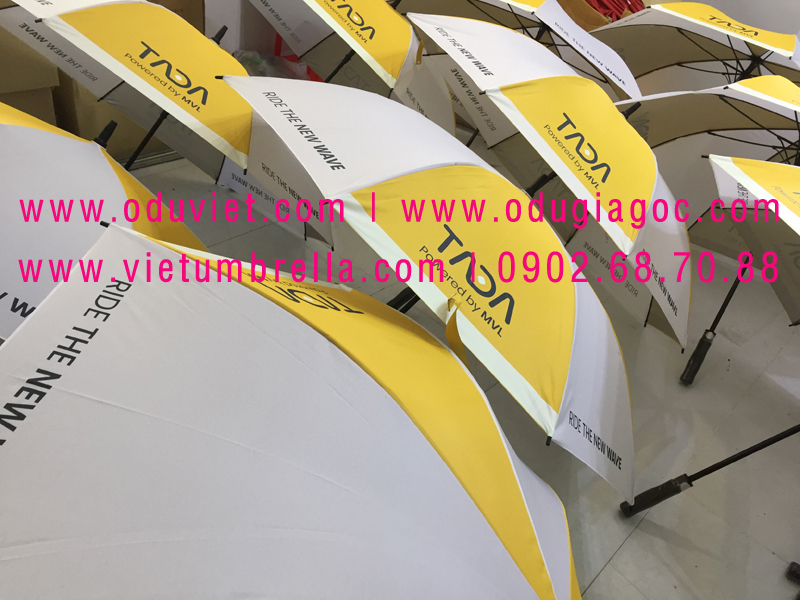 xưởng sản xuất ô dù cầm tay in logo quảng cáo